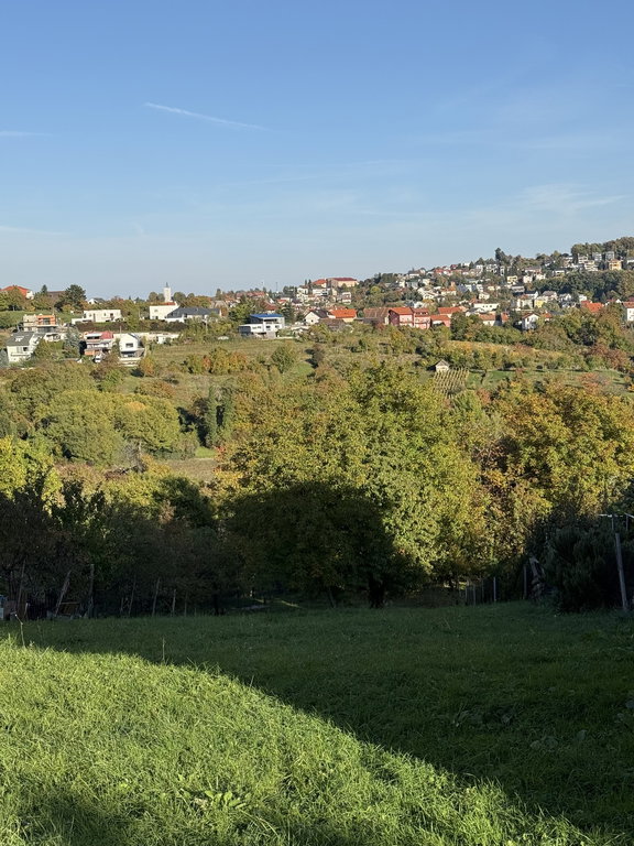 Zagreb, Mikulići, građevinsko zemljište s panoramskim pogledom, prodaja