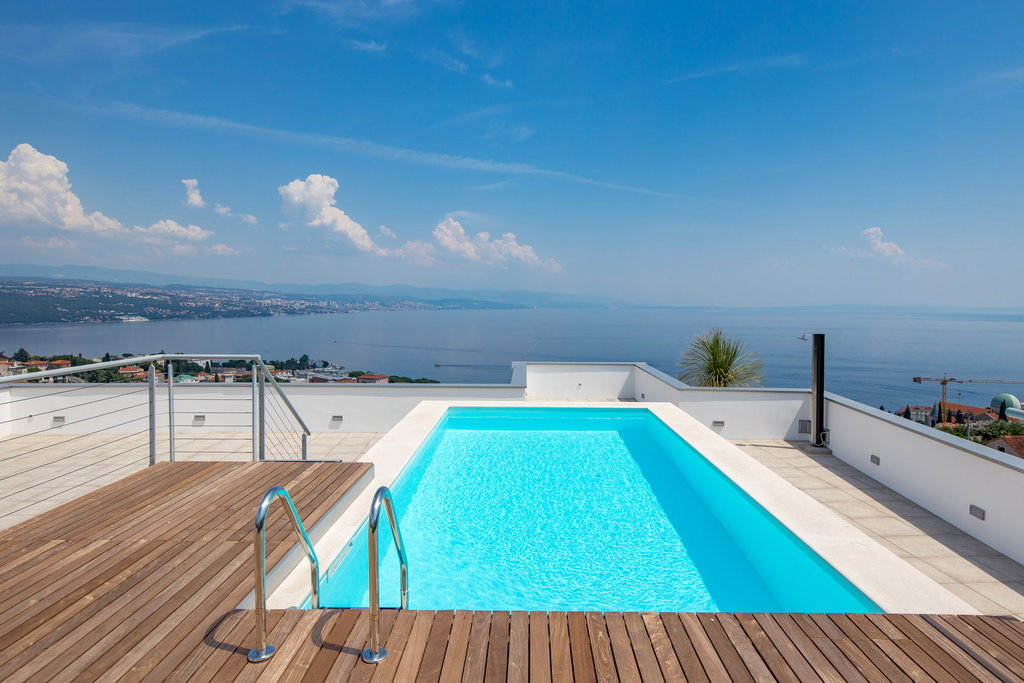 Opatija, luksuzna novogradnja s pogledom na more, stan NKP 367,19 m2