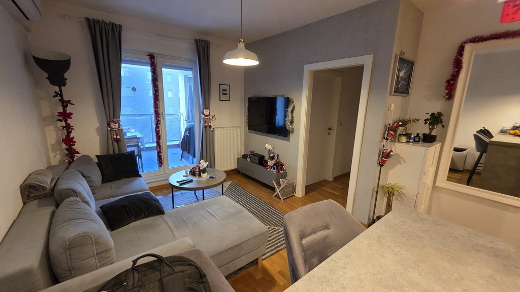 Zagreb, Darwinova, jednosoban stan na 4. katu s liftom, 52 m²