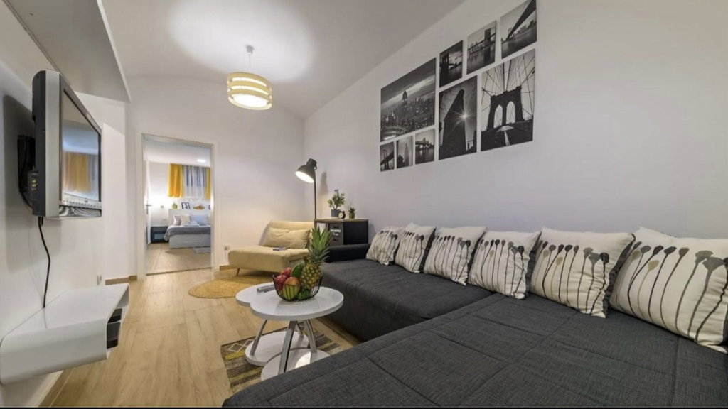 Zagreb, centar, 2s stan, odlična lokacija, NKP 45 m2